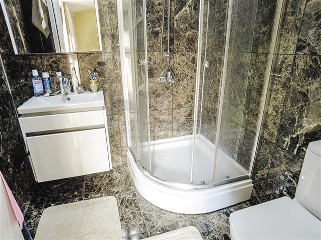 Трехкомнатный пентхаус с видом на море