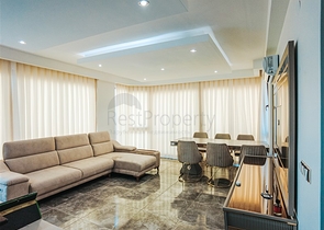 Трехкомнатный пентхаус с видом на море