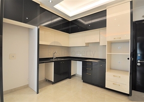 Просторная квартира 1+1 в элитном комплексе в районе Махмутлар