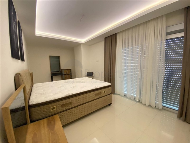 Светлая квартира 2+1 в Махмутларе на высоком этаже