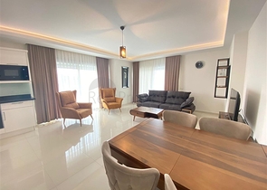 Светлая квартира 2+1 в Махмутларе на высоком этаже