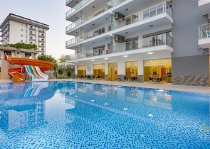 Светлая квартира 2+1 в Махмутларе на высоком этаже