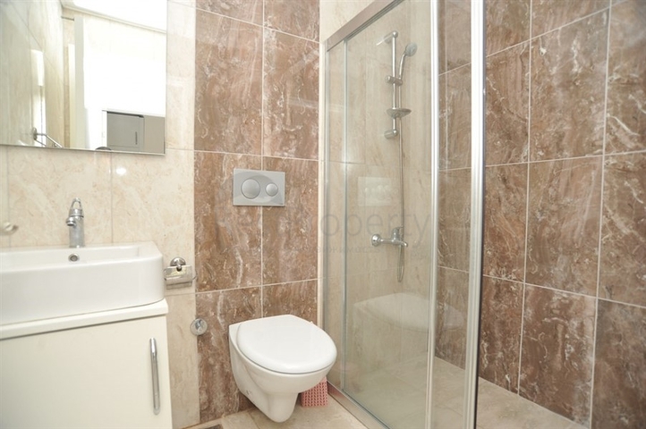 Дуплекс 3+1 с мебелью рядом с морем в районе Кестель