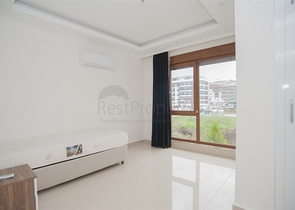 Дуплекс 3+1 с мебелью рядом с морем в районе Кестель