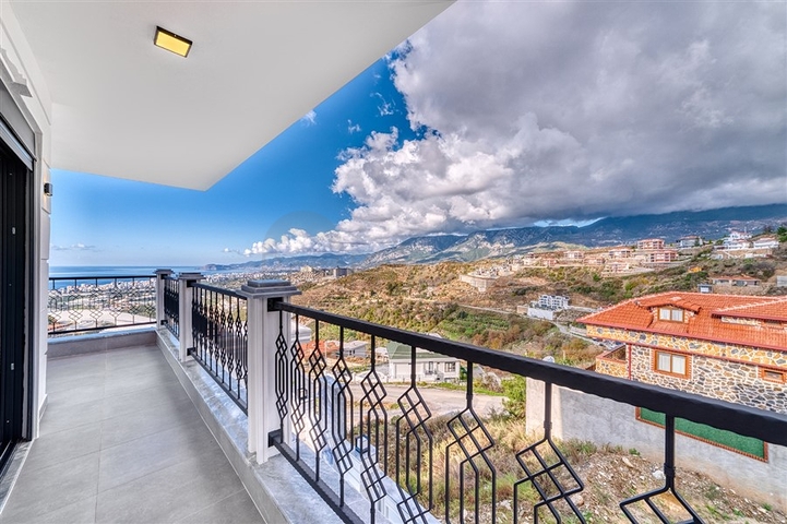 Эксклюзивная вилла с потрясающим видом на Средиземное море