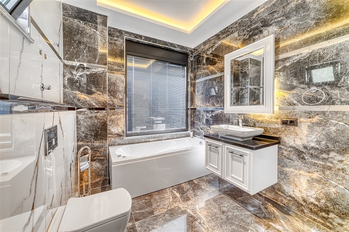 Эксклюзивная вилла с потрясающим видом на Средиземное море