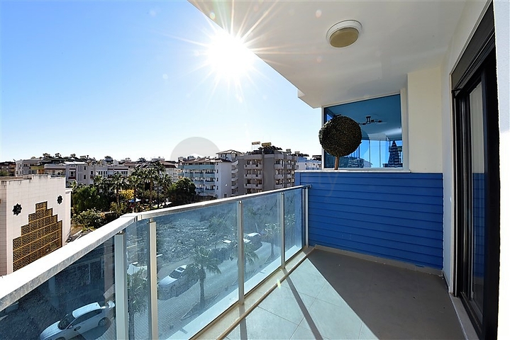 Двухкомнатная квартира в пешей доступности от моря