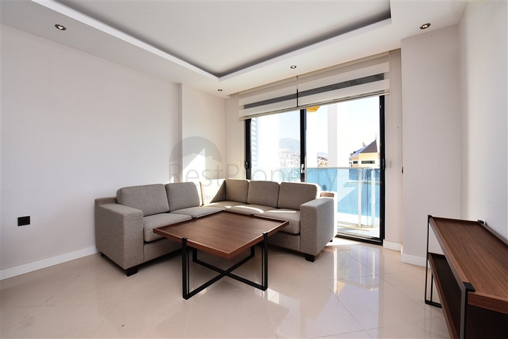 Двухкомнатная квартира в пешей доступности от моря