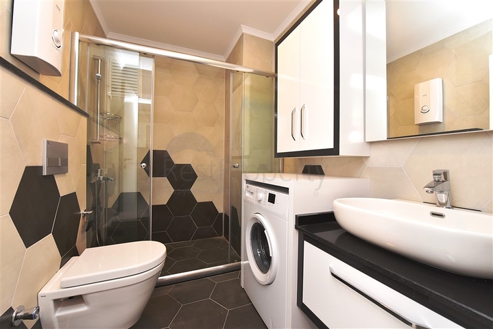 Двухкомнатная квартира в пешей доступности от моря