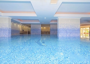 Квартира с готовым дизайнерским решением 2+1 в Махмутларе