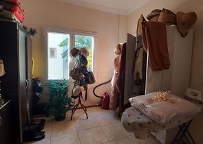 Трехкомнатная Квартира с Видом На Море и с Садом