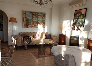 Трехкомнатная Квартира с Видом На Море и с Садом