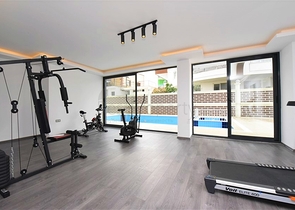 Меблированная квартира 1+1 в современном комплексе в районе Махмутлар