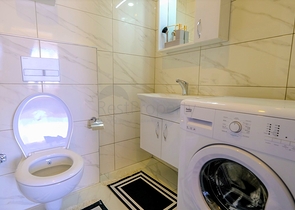 Меблированная квартира 1+1 в современном комплексе в районе Махмутлар