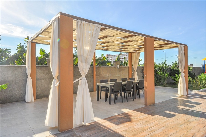 Квартира на первой береговой линии с видом на море