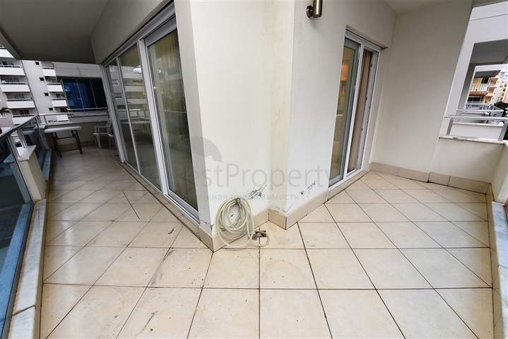 Квартира 1+1 на аренду в Махмутларе