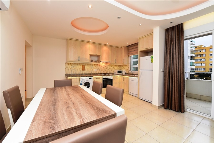 Квартира 1+1 на аренду в Махмутларе