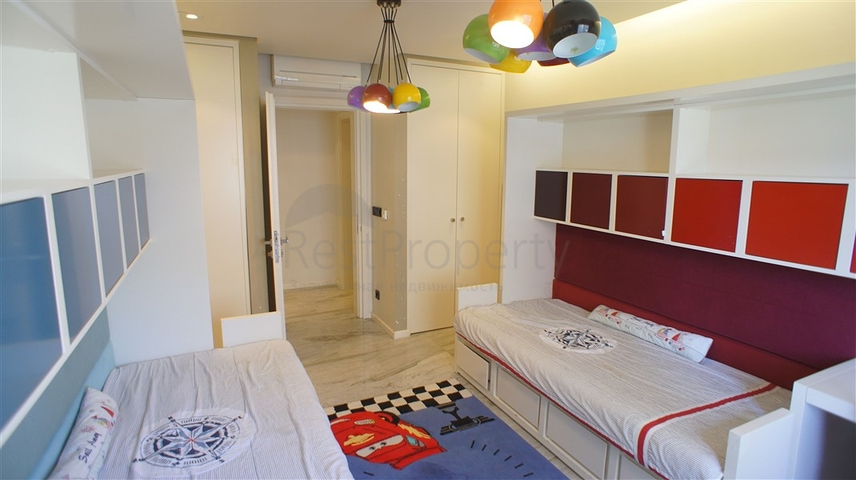 Апартаменты планировкой 3+1 в районе Тосмур с видом на море