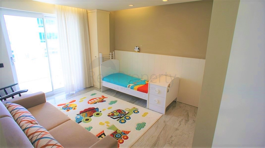 Апартаменты планировкой 3+1 в районе Тосмур с видом на море