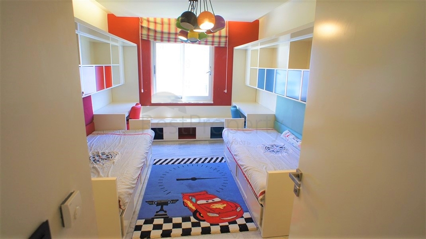 Апартаменты планировкой 3+1 в районе Тосмур с видом на море