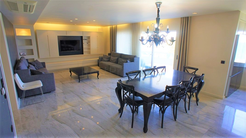 Апартаменты планировкой 3+1 в районе Тосмур с видом на море