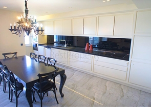 Апартаменты планировкой 3+1 в районе Тосмур с видом на море