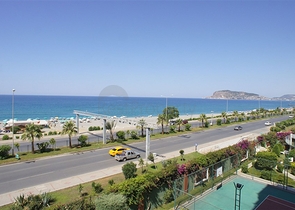 Апартаменты планировкой 3+1 в районе Тосмур с видом на море