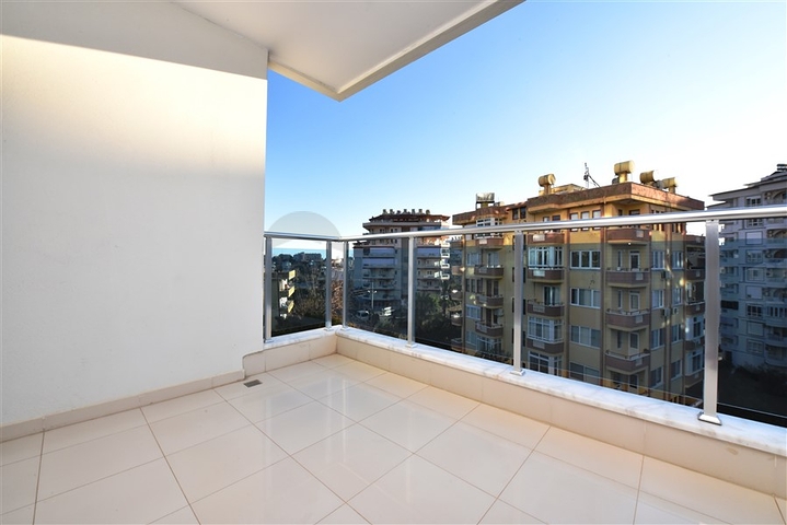 Двухкомнатная квартира в районе Тосмур