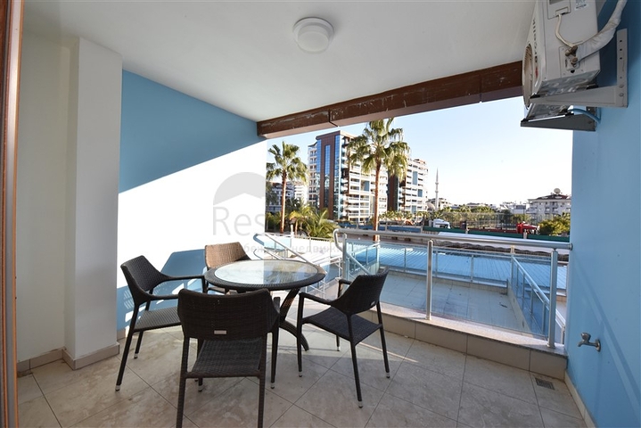 Квартира- студия с балконом и террасой