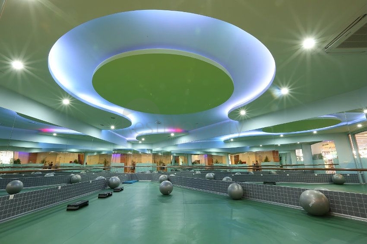 Квартира- студия с балконом и террасой