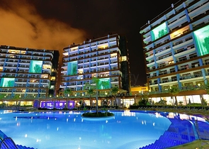 Квартира- студия с балконом и террасой