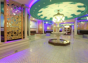 Квартира- студия с балконом и террасой