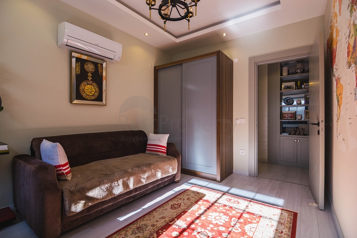 Шикарный садовый дуплекс 4+1 в районе Оба 