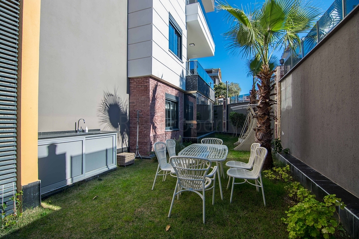 Шикарный садовый дуплекс 4+1 в районе Оба 