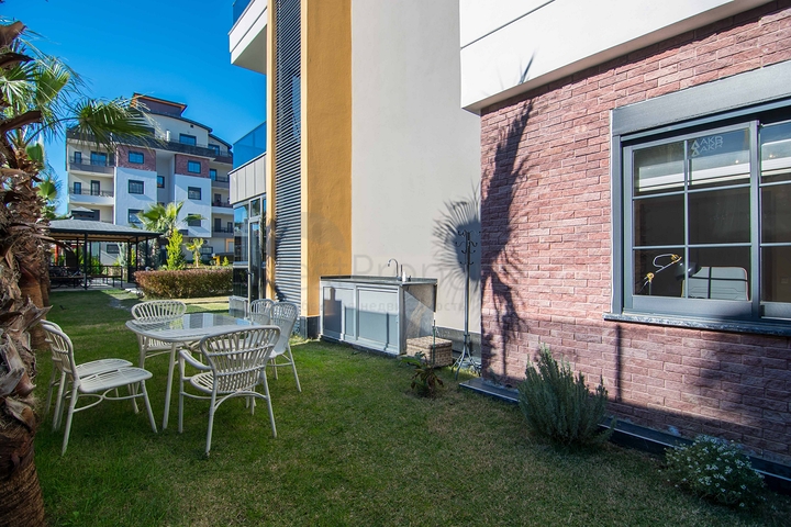 Шикарный садовый дуплекс 4+1 в районе Оба 