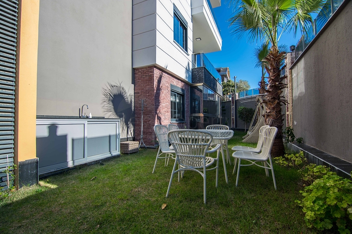 Шикарный садовый дуплекс 4+1 в районе Оба 