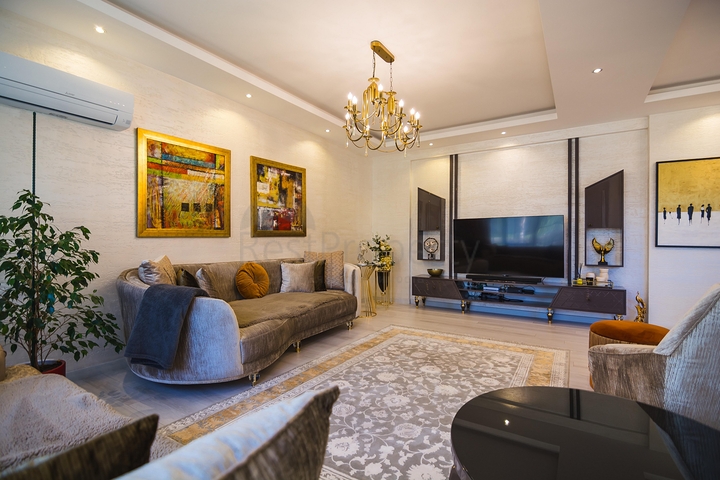 Шикарный садовый дуплекс 4+1 в районе Оба 