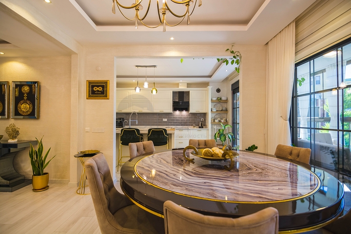 Шикарный садовый дуплекс 4+1 в районе Оба 