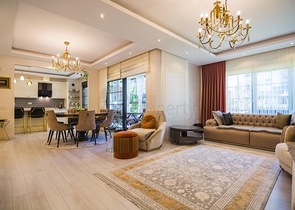 Шикарный садовый дуплекс 4+1 в районе Оба 