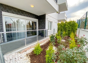 Cадовый дуплекс в Кестеле в 100 м от моря