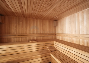 Апартаменты планировкой 2+1 в комплексе на первой береговой линии