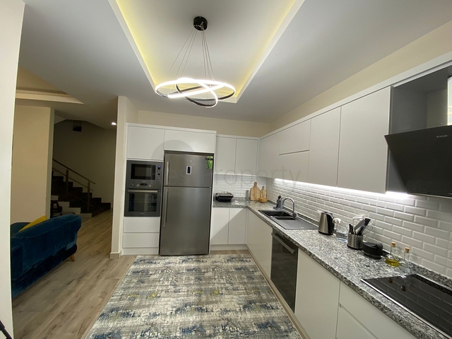 Пентхаус 2+1 в респектабельном районе Оба