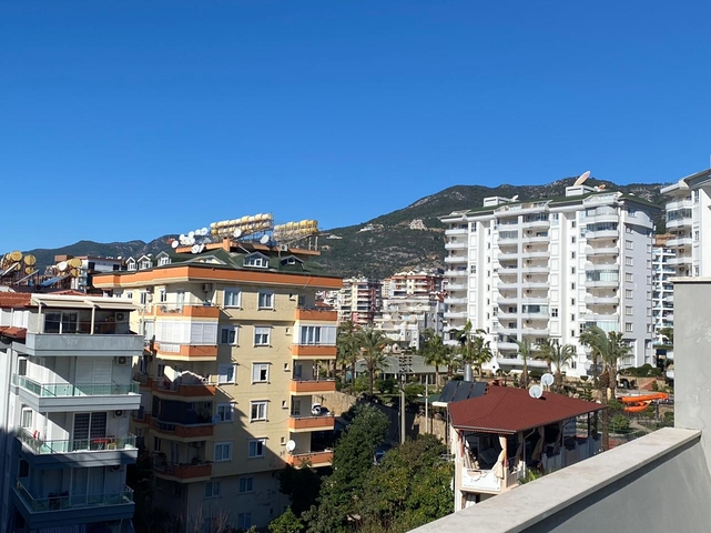 Пентхаус 2+1 в респектабельном районе Оба