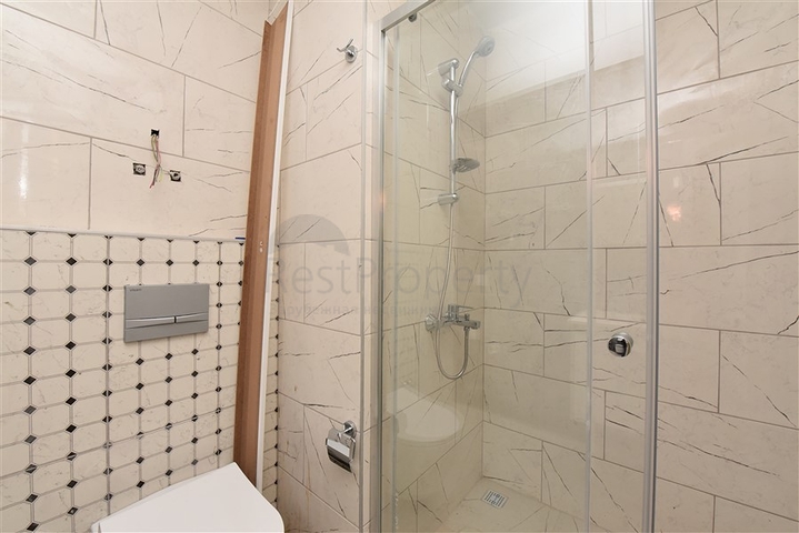 Пентхаус 3+1 с видом на море и горы в районе Авсаллар 