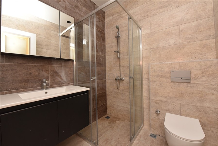 Пентхаус 3+1 с видом на море и горы в районе Авсаллар 