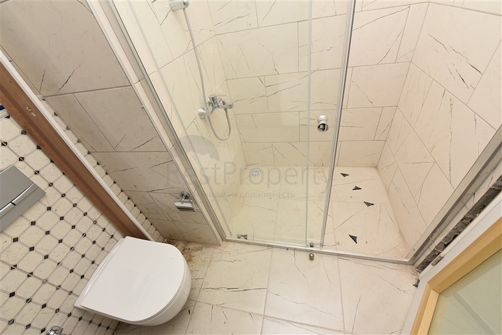 Пентхаус 3+1 с видом на море и горы в районе Авсаллар 