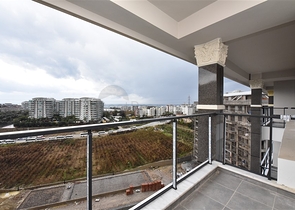 Пентхаус 3+1 с видом на море и горы в районе Авсаллар 