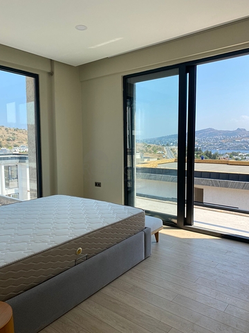 Виллы с Частным Бассейном с Видом На Море и На Зеленую Долину!