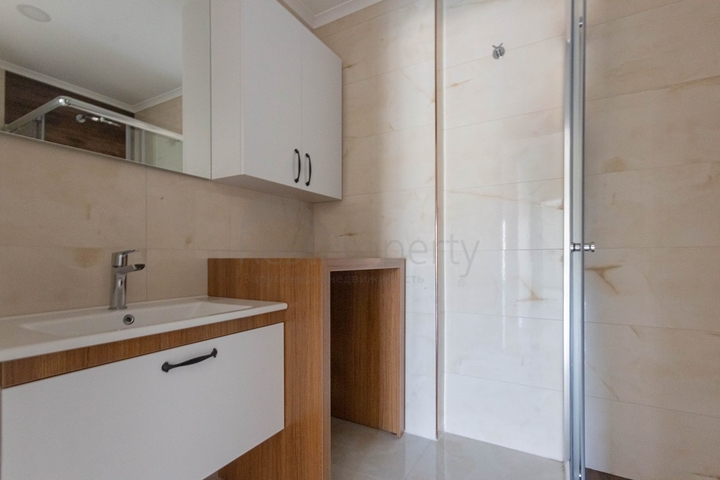 Апартаменты 2+1 на первой береговой в Махмутларе