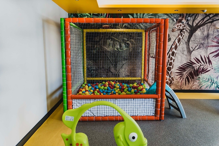 Апартаменты 2+1 на первой береговой в Махмутларе